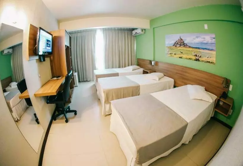 デラックストリプルルーム, Tri Hotel Smart Criciuma