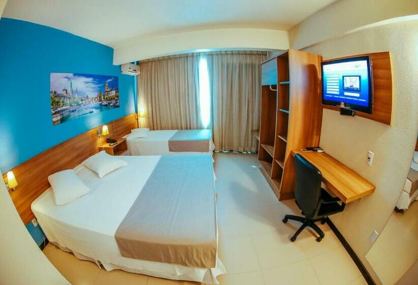 اتاق لوکس سه تخته, Tri Hotel Smart Criciuma