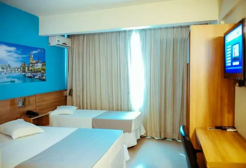 デラックストリプルルーム, Tri Hotel Smart Criciuma