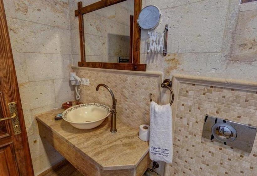 Superior-Zimmer, Hikmet's House