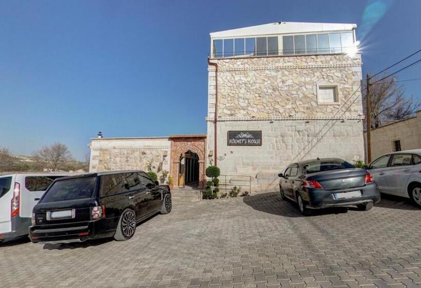 Superior Suite, Hikmet's House