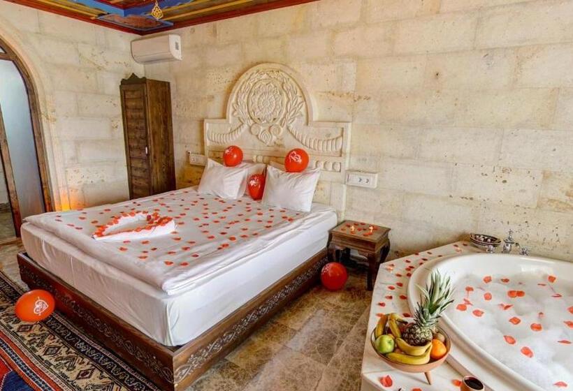 Standardzimmer Kingsize Bett, Hikmet's House