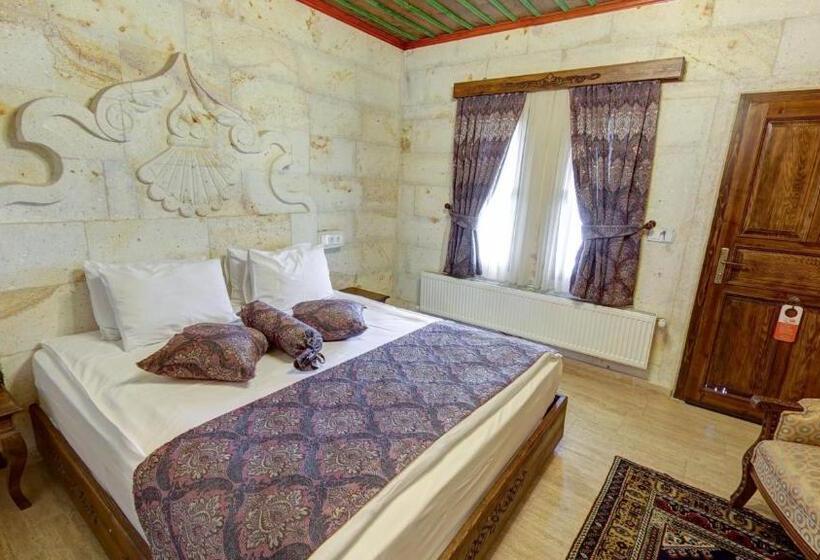 Superior-Zimmer, Hikmet's House