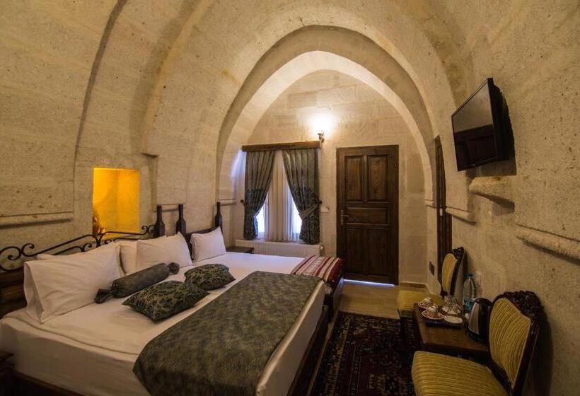 3-Bett-Standardzimmer, Hikmet's House