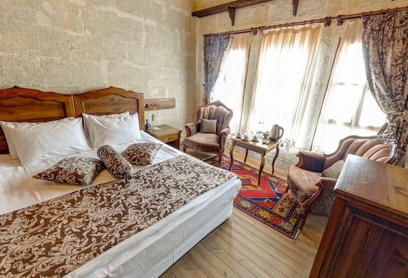 Suite, Hikmet's House