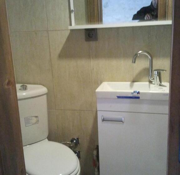 اتاق خانوادگی, Turkmen Konagi