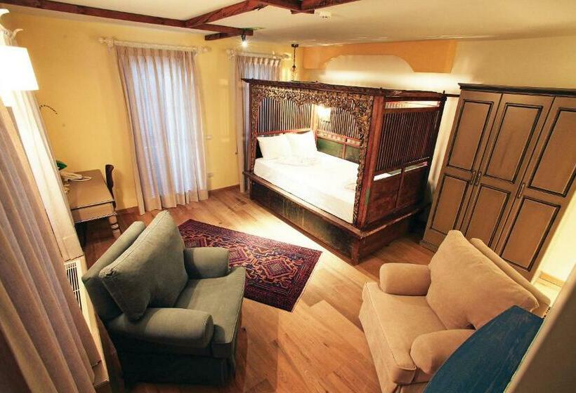 سوییت, Alacati Igdelihan Unique