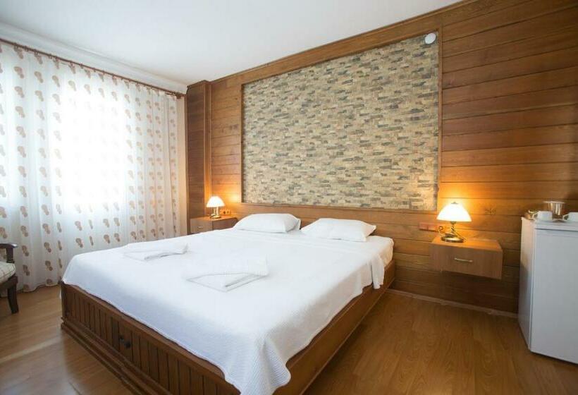 스탠다드 발코니 룸, Dedeminn Garden