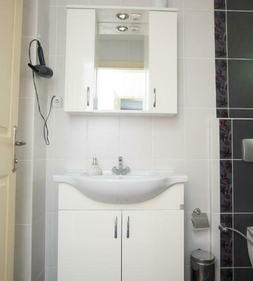 스탠다드 발코니 룸, Dedeminn Garden