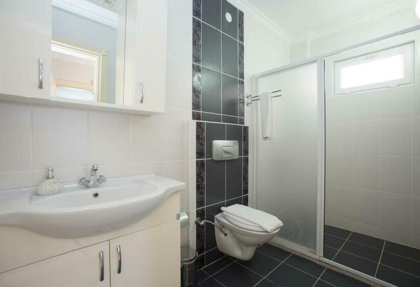 스탠다드 발코니 룸, Dedeminn Garden