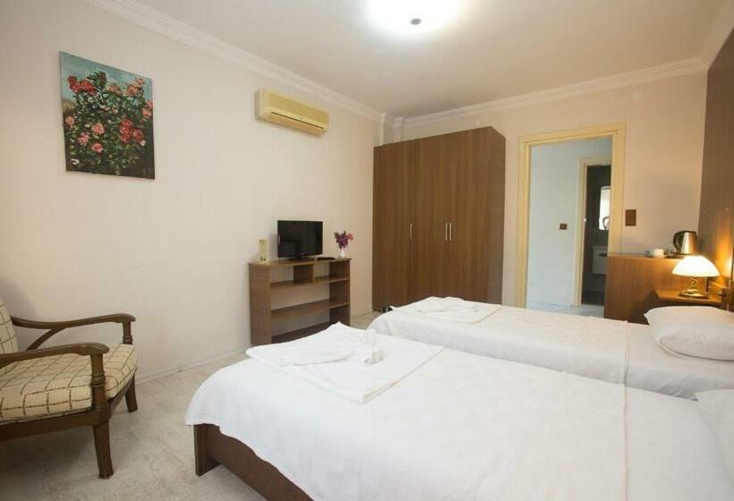 스탠다드 발코니 룸, Dedeminn Garden