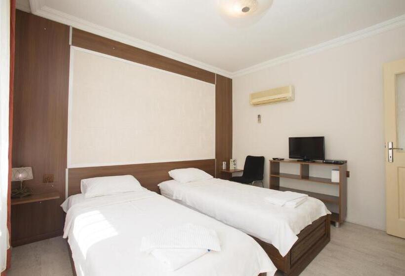 스탠다드 발코니 룸, Dedeminn Garden