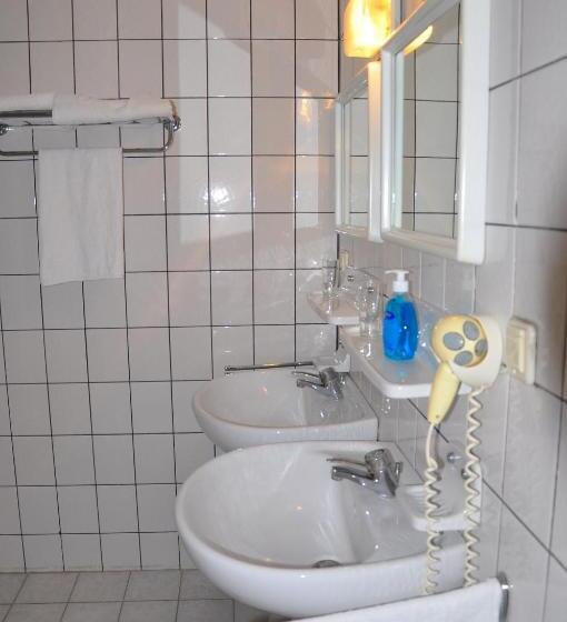 آپارتمان 2 خوابه, Delphin Apart