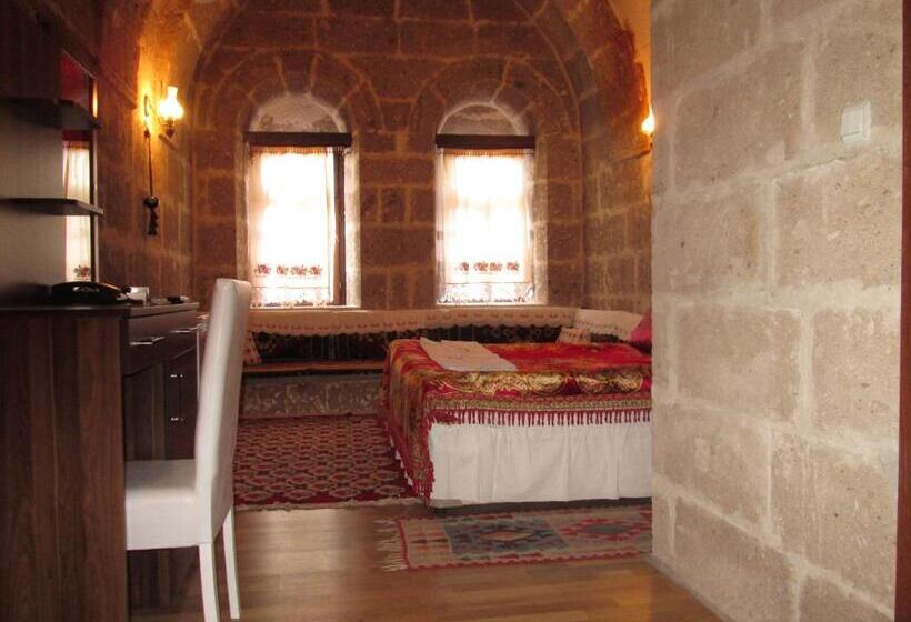 Pokój Standard, Osmanoglu