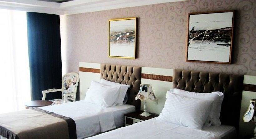 带海景的复工套房, Phellos Suites
