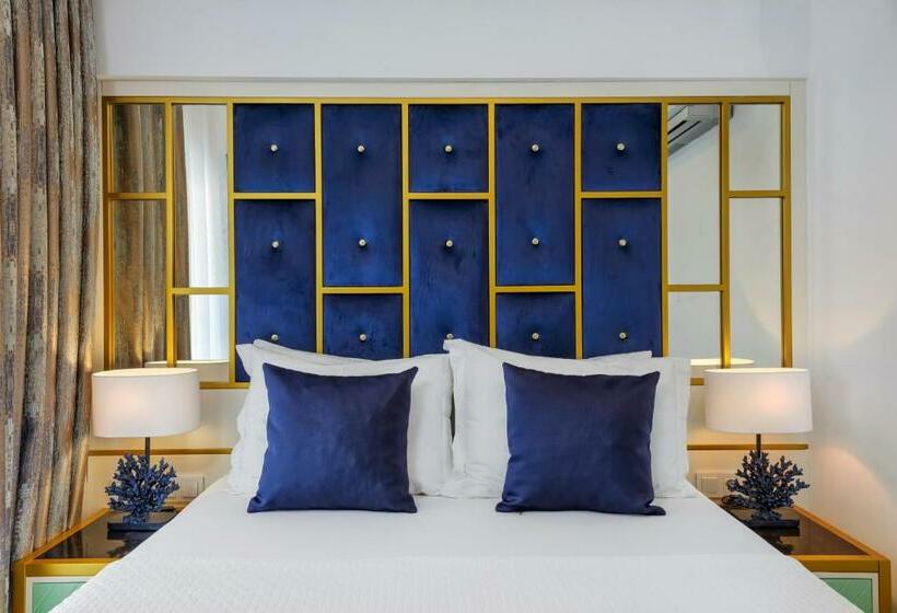 סוויטה משפחתית, Sea View