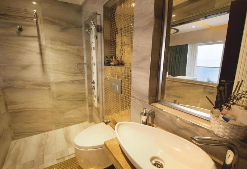 סוויטה, Sea View