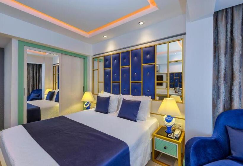 חדר דלוקס צדדי נוף לים, Sea View