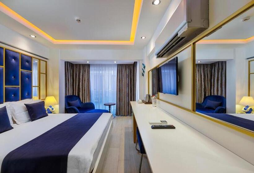 חדר דלוקס צדדי נוף לים, Sea View