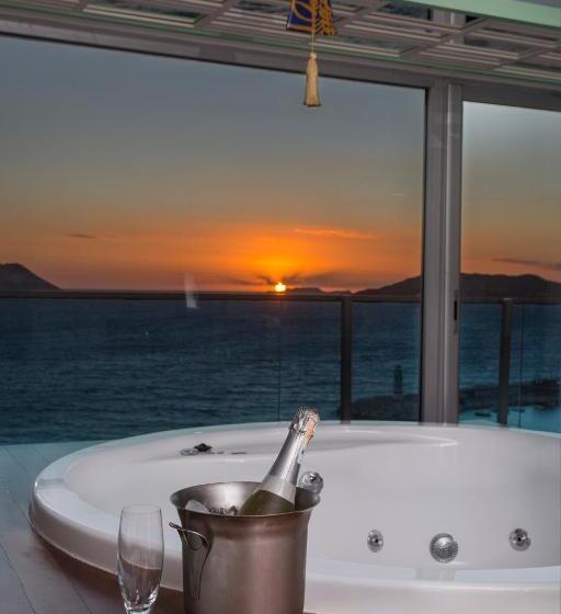 סוויטה, Sea View