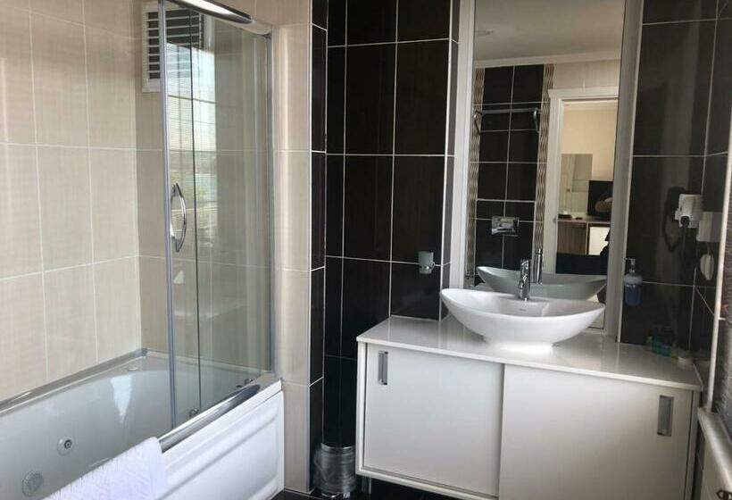 سوییت, Sinopark