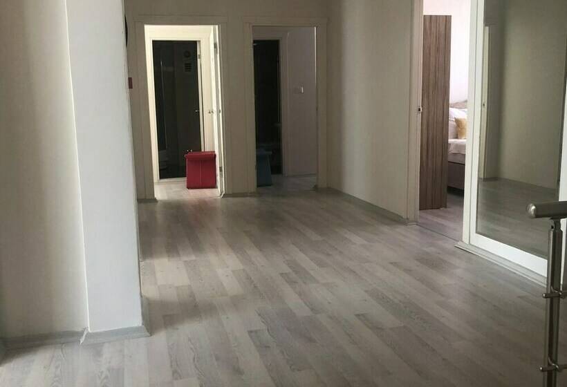 اتاق استاندارد سه نفره, Sinopark