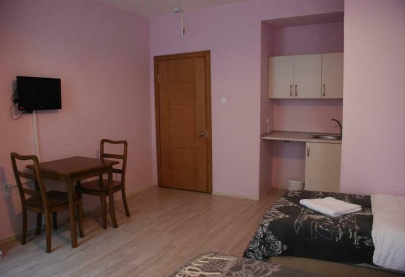 اتاق استاندارد سه نفره, Puffin Boutique Istanbul