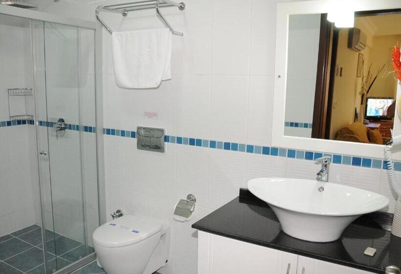 آپارتمان لوکس 1 خوابه, Sea Breeze Hotel And Apartments