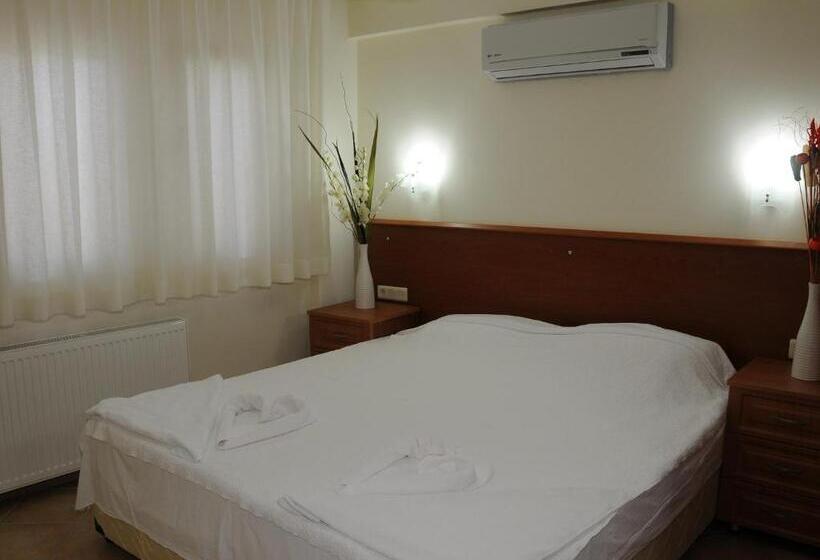 آپارتمان لوکس 2 خوابه, Sea Breeze Hotel And Apartments