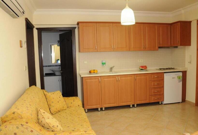 آپارتمان لوکس 2 خوابه, Sea Breeze Hotel And Apartments