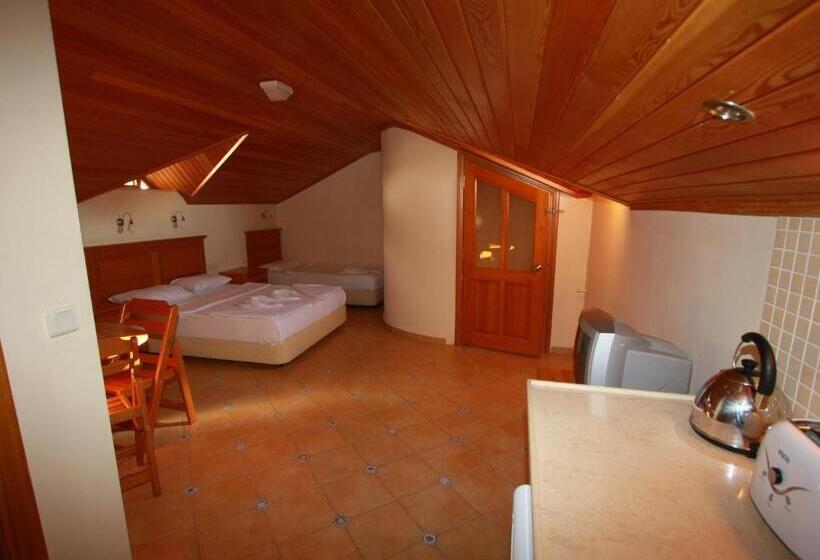 آپارتمان دلوکس 3 خوابه, Sea Breeze Hotel And Apartments