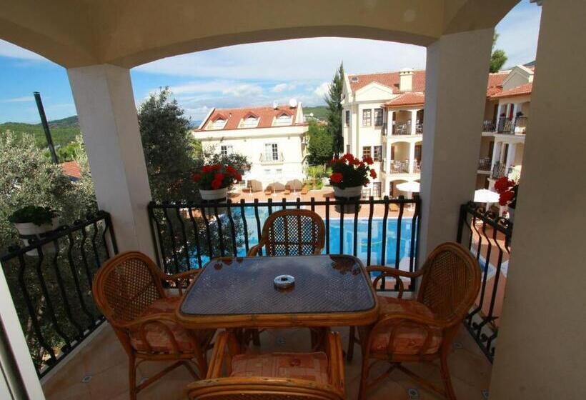 آپارتمان دلوکس 3 خوابه, Sea Breeze Hotel And Apartments