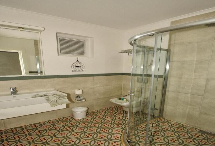 سوییت, Sea Breeze Hotel And Apartments