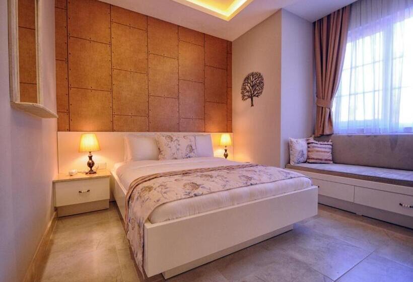 سوییت, Sea Breeze Hotel And Apartments