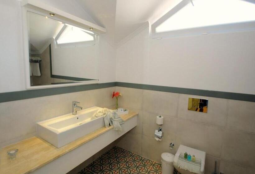 Номер Deluxe, Sea Breeze Hotel And Apartments