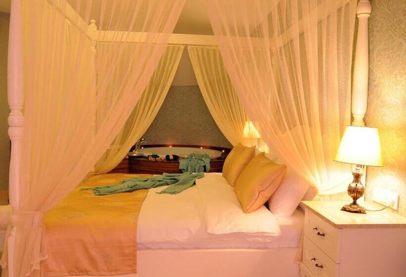 سوییت, Sea Breeze Hotel And Apartments