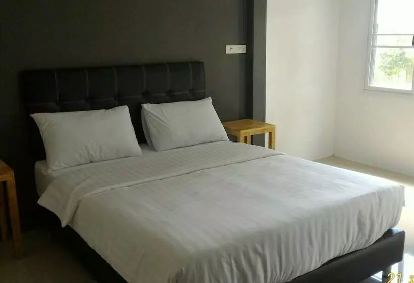 اتاق اکونومی, Loftel @ Nakhon