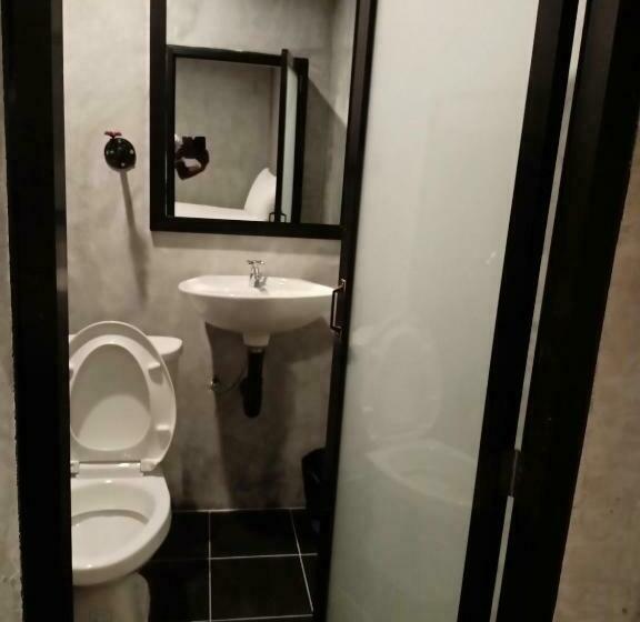 발코니 디럭스 룸, Loftel @ Nakhon