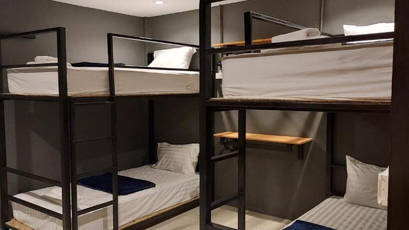 클래식 4인 룸, Loftel @ Nakhon