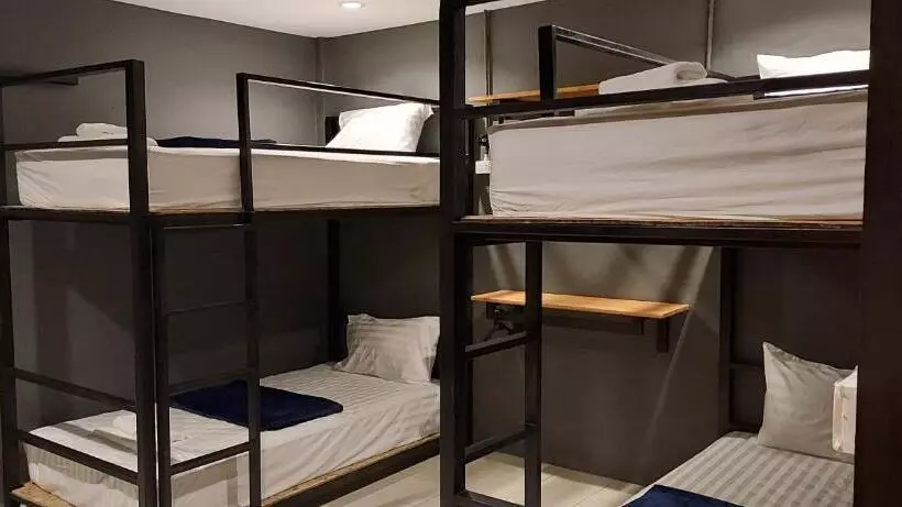 اتاق کلاسیک چهارنفره, Loftel @ Nakhon