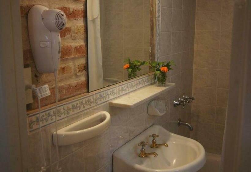 غرفة قياسية, Lorelei