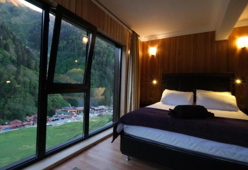 اتاق لوکس, Ayder Villa De Pelit