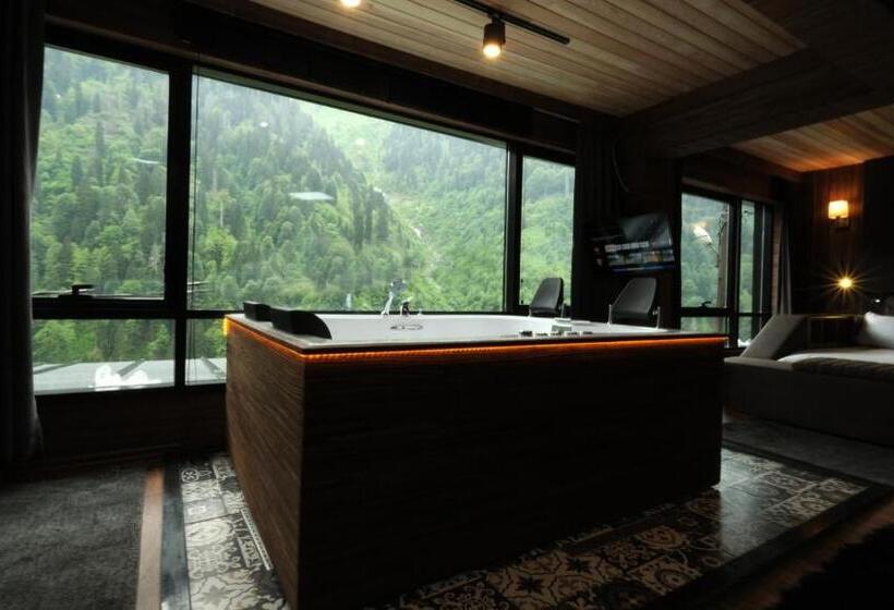 سوئیت با تخت بزرگ, Ayder Villa De Pelit