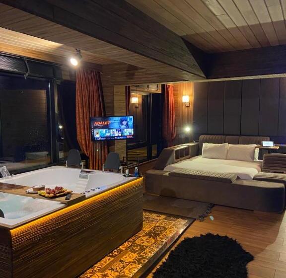 سوئیت با تخت بزرگ, Ayder Villa De Pelit