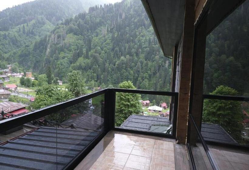 اتاق استاندارد با بالکن, Ayder Villa De Pelit