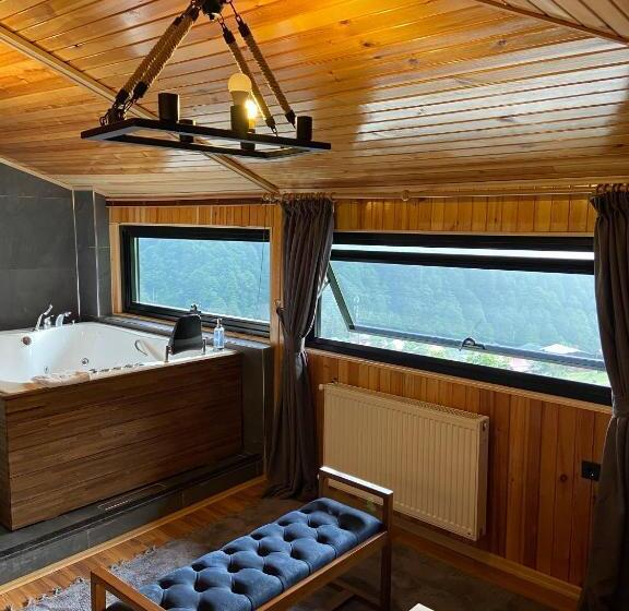 اتاق لوکس با چشمانداز, Ayder Villa De Pelit