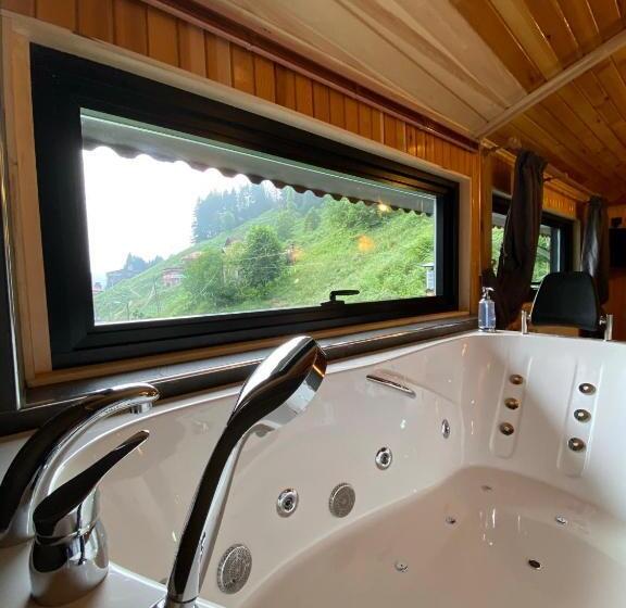 اتاق لوکس با چشمانداز, Ayder Villa De Pelit