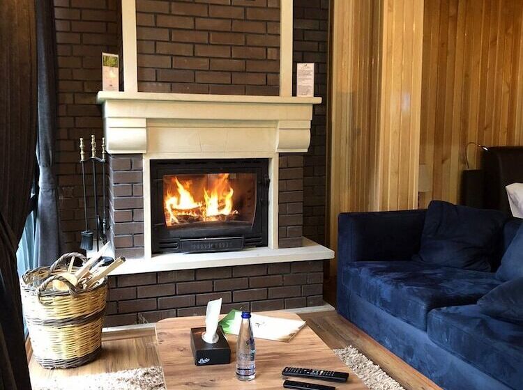 سوئیت رویال, Ayder Villa De Pelit