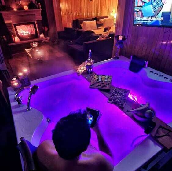 سوئیت رویال, Ayder Villa De Pelit