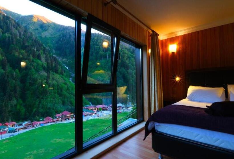 اتاق لوکس, Ayder Villa De Pelit